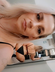 Rachel-Leigh Devine